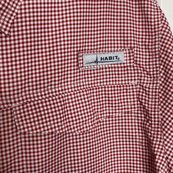 Habitat Red White Gingham Vented Sweat Wicking Button Front Shirt Size large - Picture 2 of 6